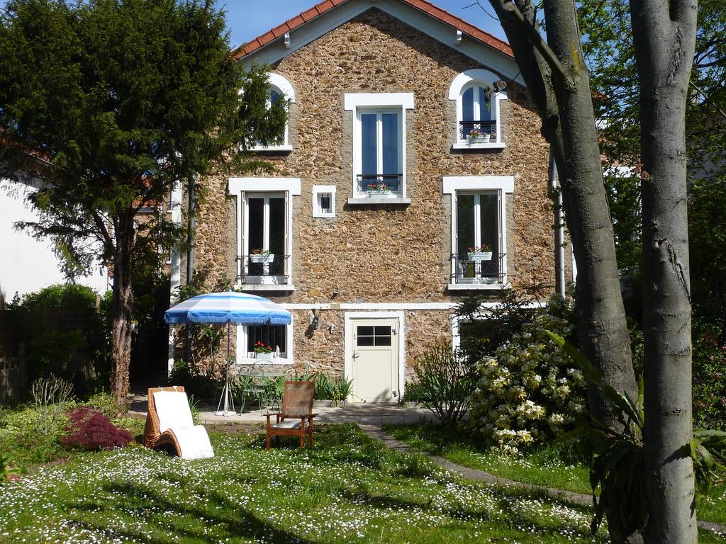 Maison Romantique Bed & Breakfast เลอแปโรซูร์มาร์น ภายนอก รูปภาพ