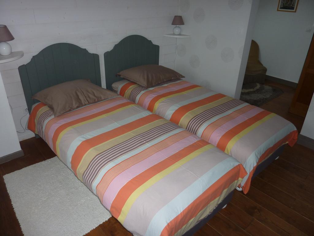 Maison Romantique Bed & Breakfast เลอแปโรซูร์มาร์น ภายนอก รูปภาพ