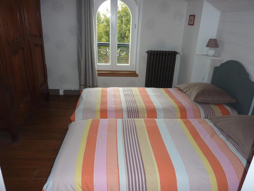 Maison Romantique Bed & Breakfast เลอแปโรซูร์มาร์น ภายนอก รูปภาพ